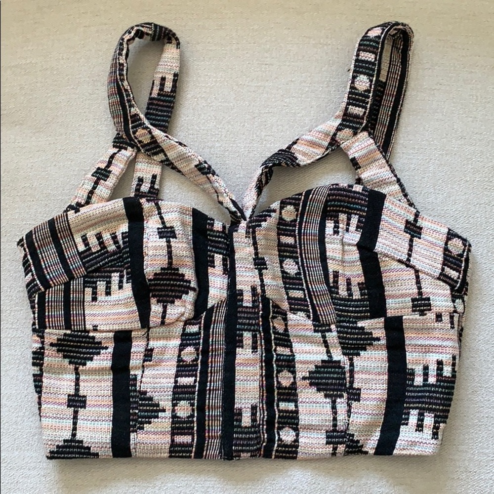 Crop top with tribal pattern